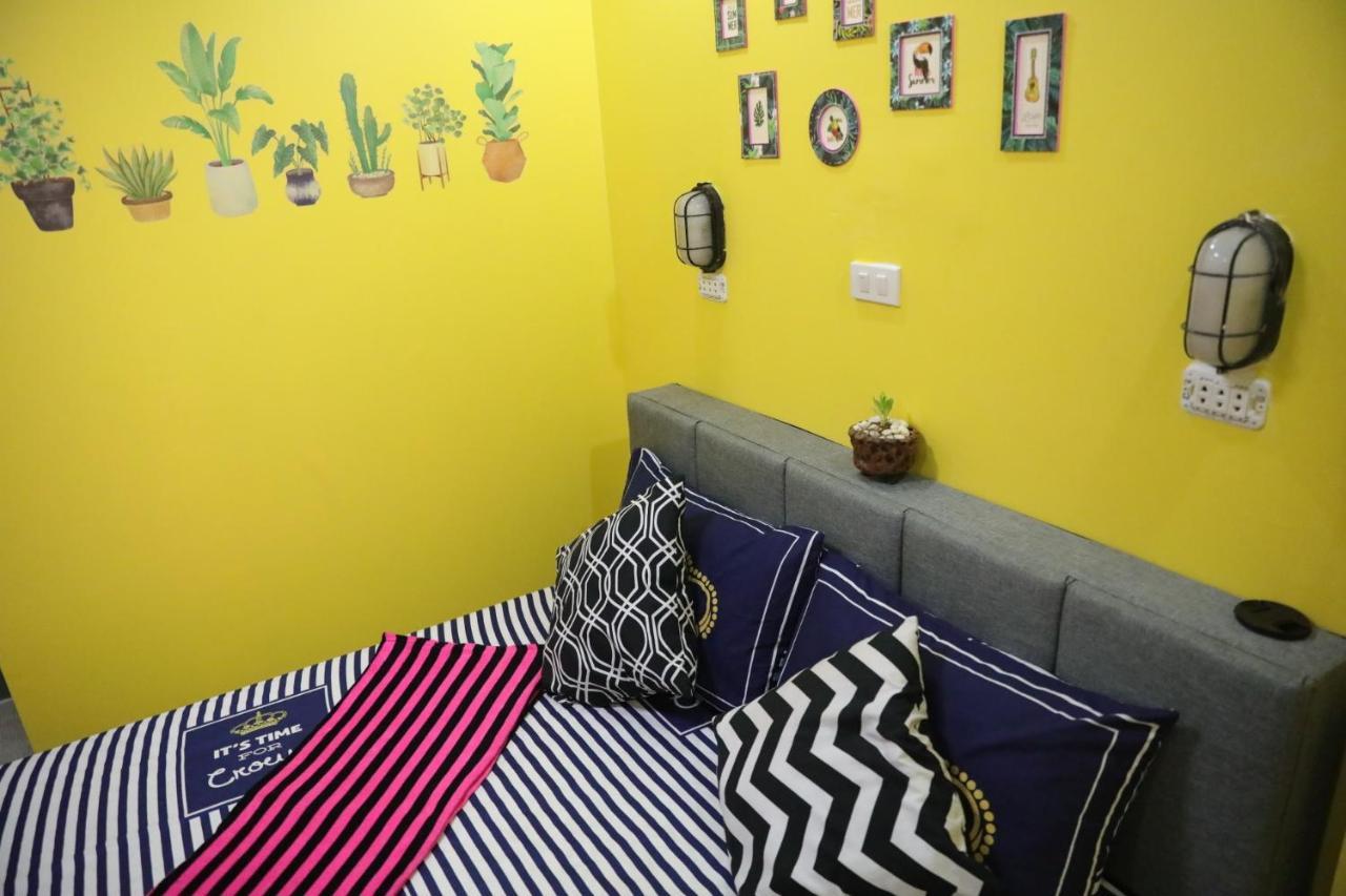 בנגקוק Interpartie Hotel (Adults Only) מראה חיצוני תמונה