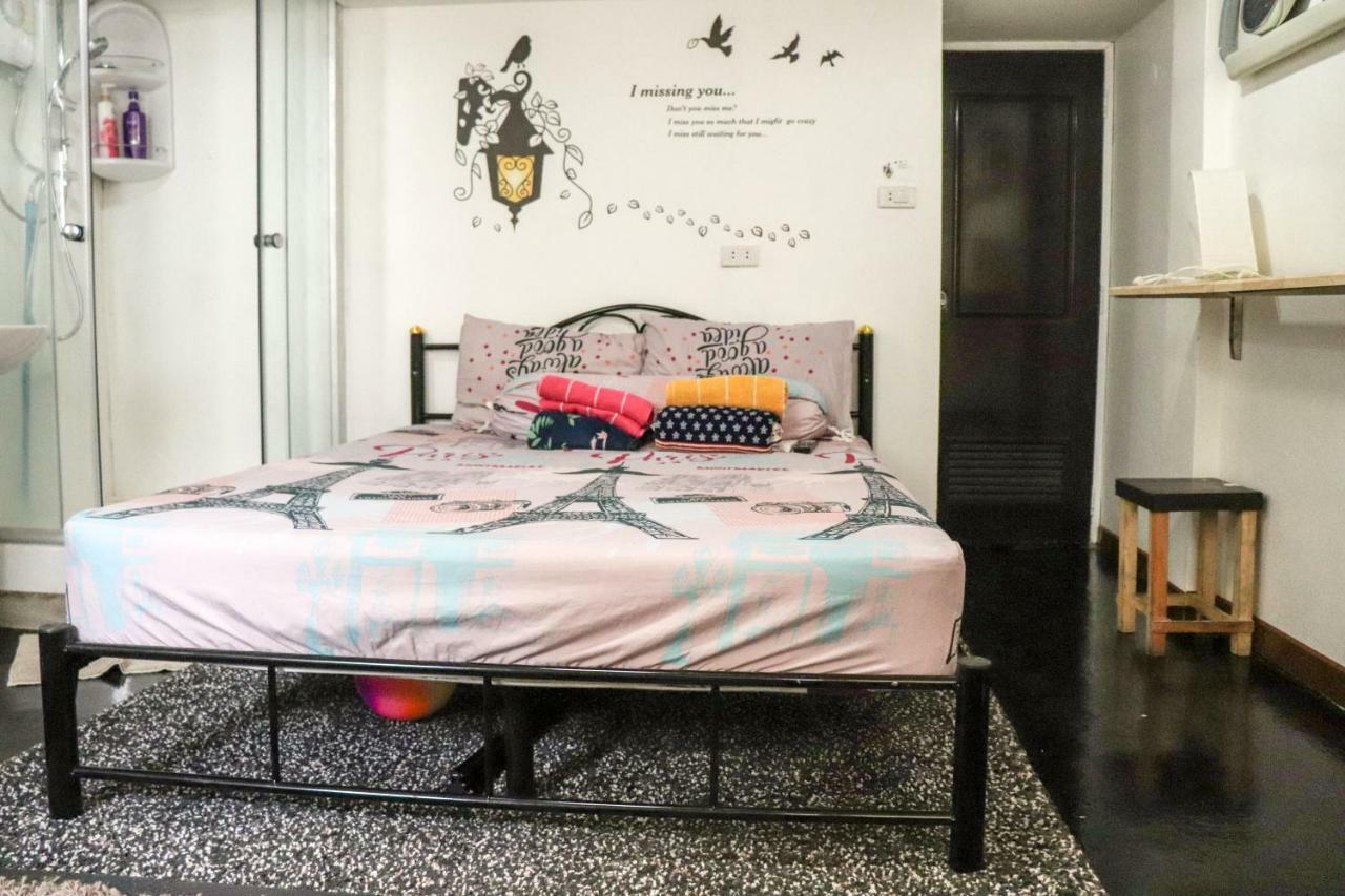 בנגקוק Interpartie Hotel (Adults Only) מראה חיצוני תמונה
