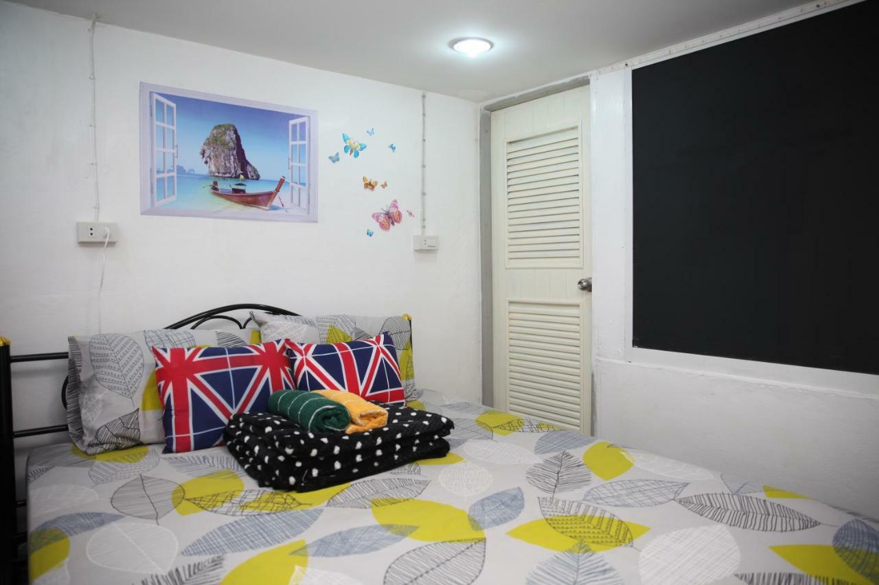 בנגקוק Interpartie Hotel (Adults Only) מראה חיצוני תמונה